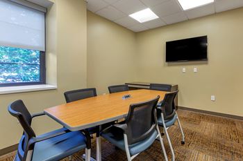 The broadview apartments in baltimore, maryland private conference room